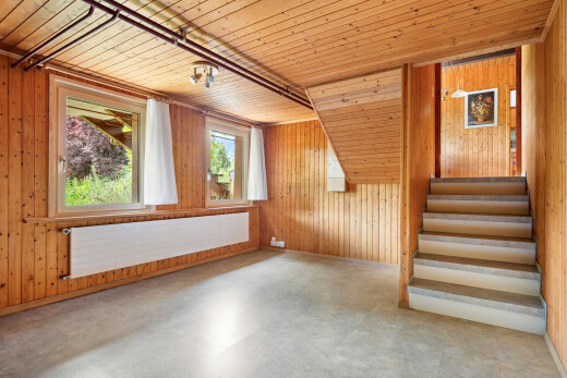 treppe mit holzwand, wood wall, treppen, kühler, und natürliches licht