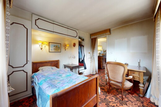 chambre avec inside property, cloison sèche, et drywall