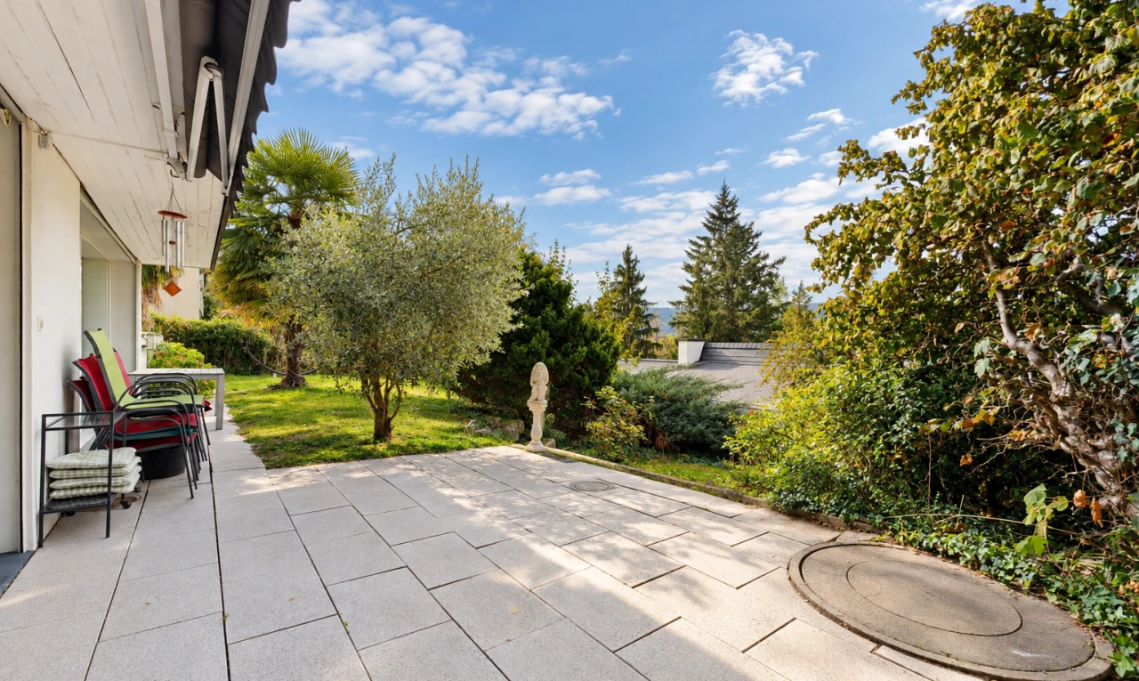 terrasse mit terrasse, from property, day time, und view focus