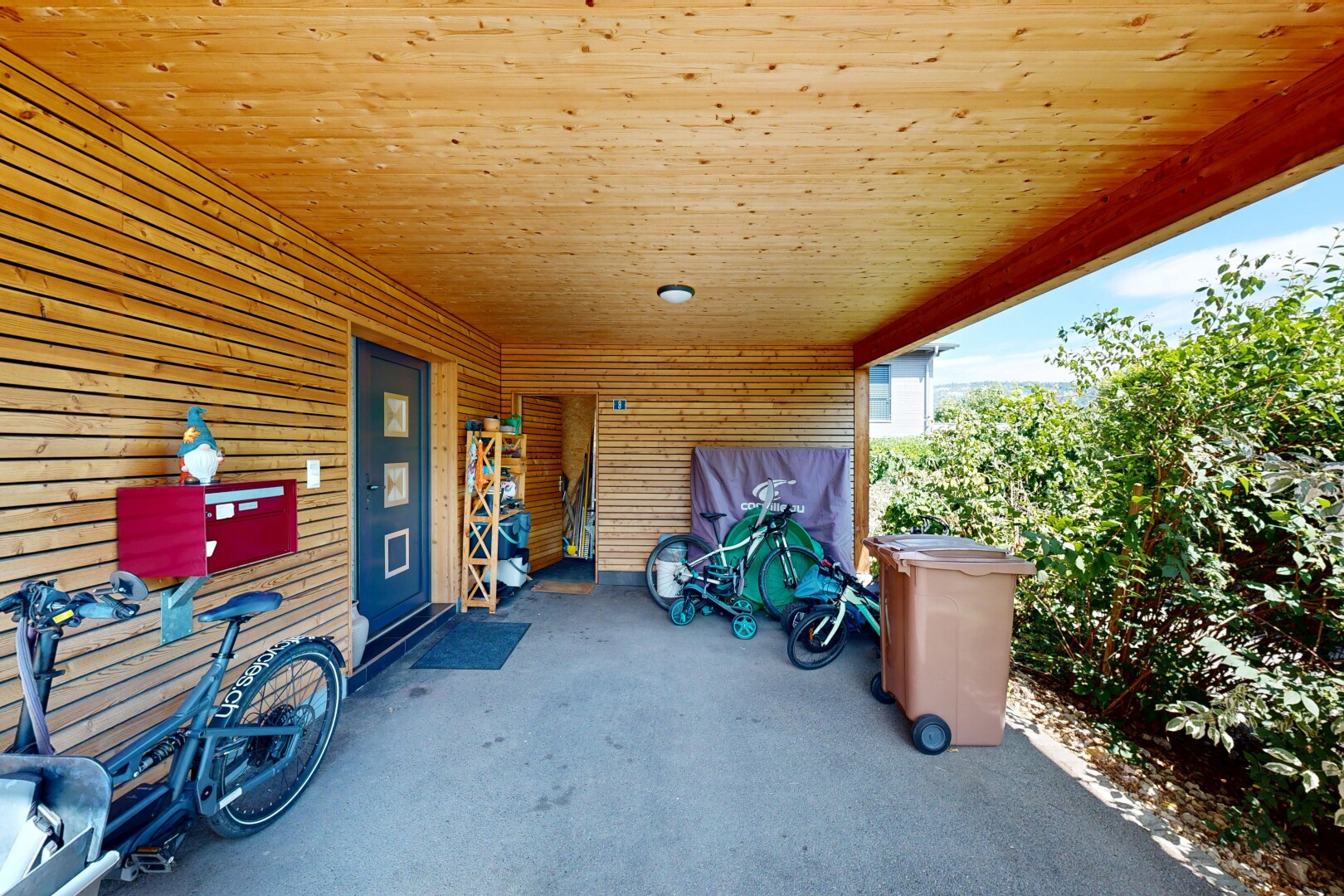 terrasse avec terrasse et from property