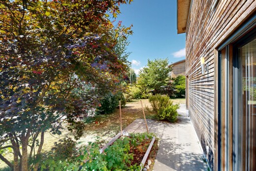 garten mit day time, garten, und from property
