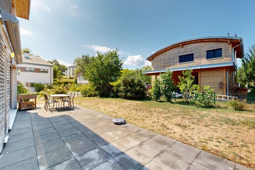 terrasse mit essbereich im freien, terrasse, day time, from property, und rasen