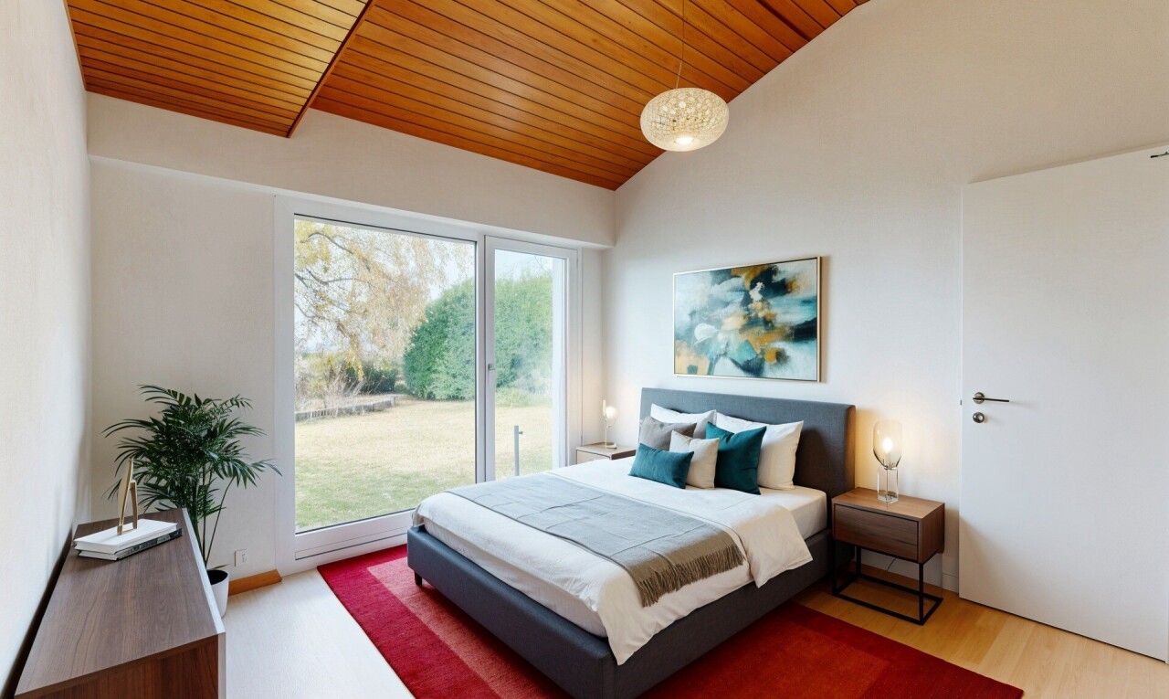 zimmer / schlafzimmer mit wood ceiling, vaulted ceiling, holzdecke, dachschräge, und natural light