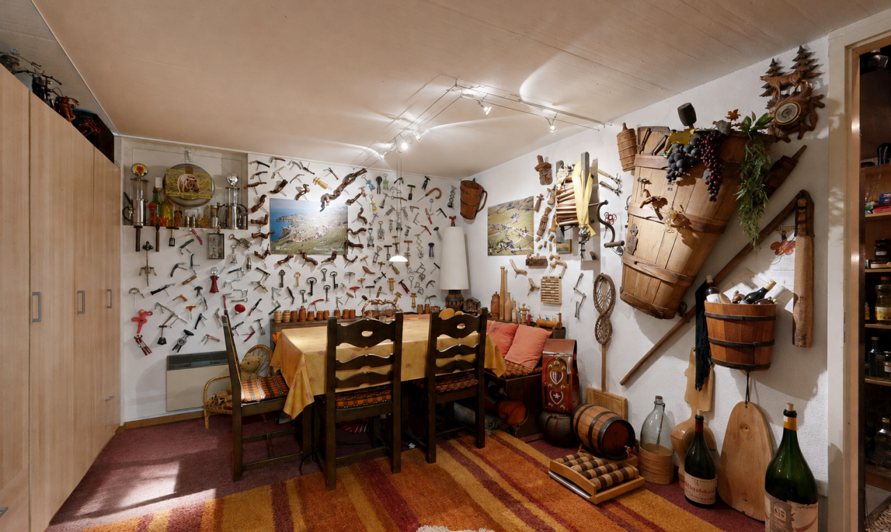 salle à manger avec drywall, cloison sèche, carpet, moquette, et inside property