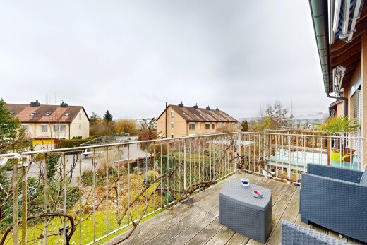 balcon avec vue résidentielle, residential view, overcast, et from property