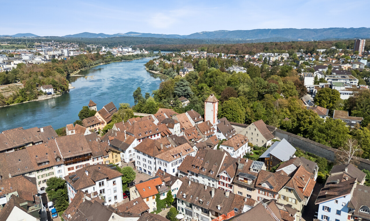 vue sur la mer avec vue sur l'eau, water view, canal / river view, vue sur la montagne, et mountain view