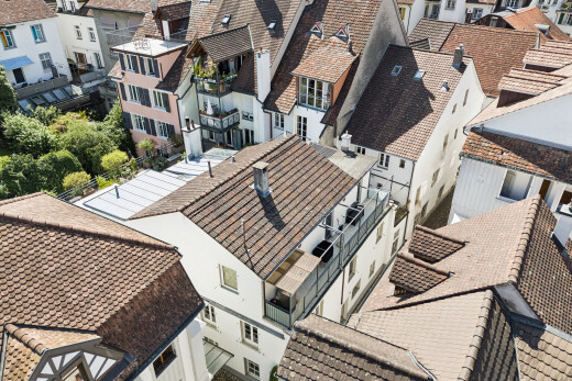 extérieur du bâtiment avec residential view, vue résidentielle, et neighborhood view
