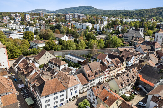 außenansicht mit day time, blick auf die berge, und mountain view