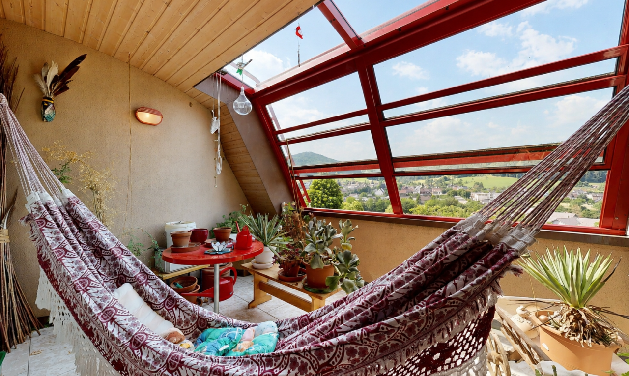 terrasse avec véranda, day time, et from property