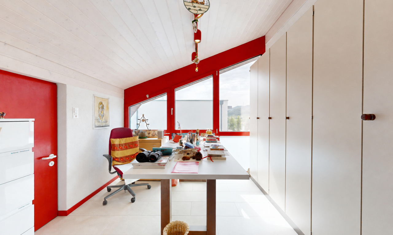 bureau avec lumière naturelle, natural light, cloison sèche, drywall, et inside property