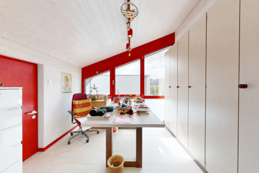 bureau avec lumière naturelle, natural light, cloison sèche, drywall, et inside property