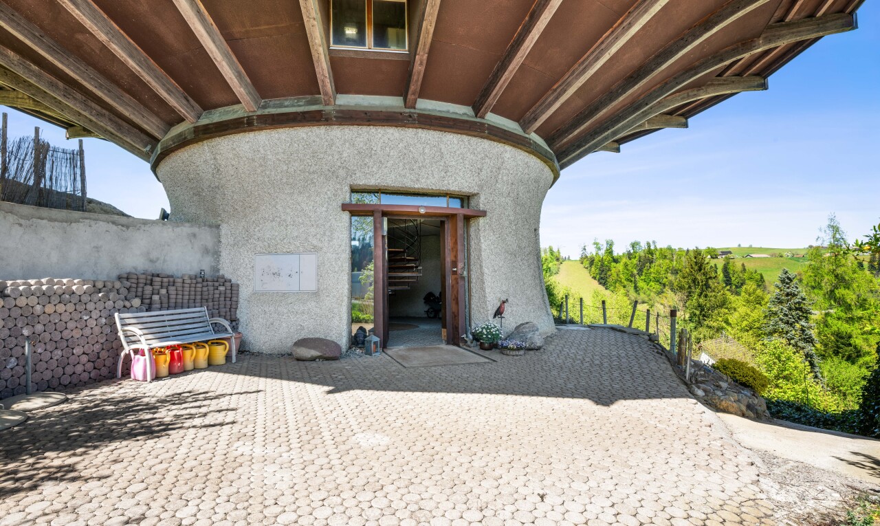 terrasse avec day time, clôture, et from property