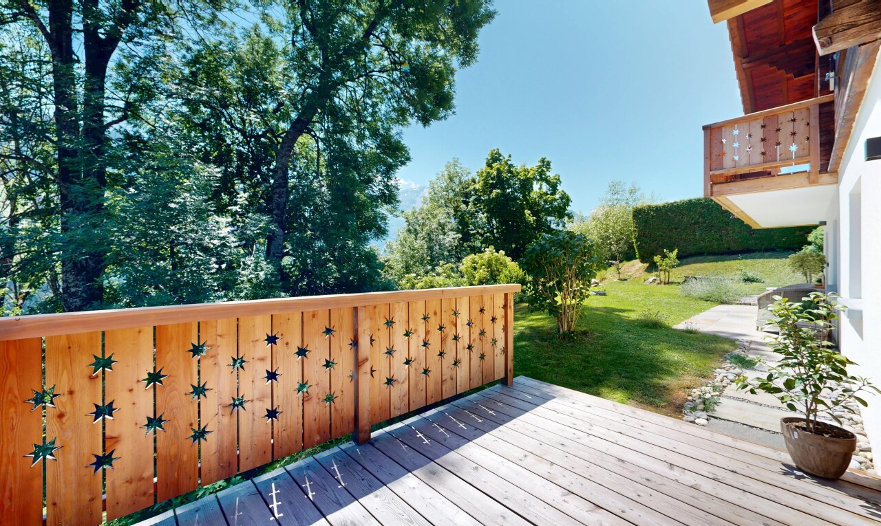 terrasse avec from property, terrasse, day time, et pelouse