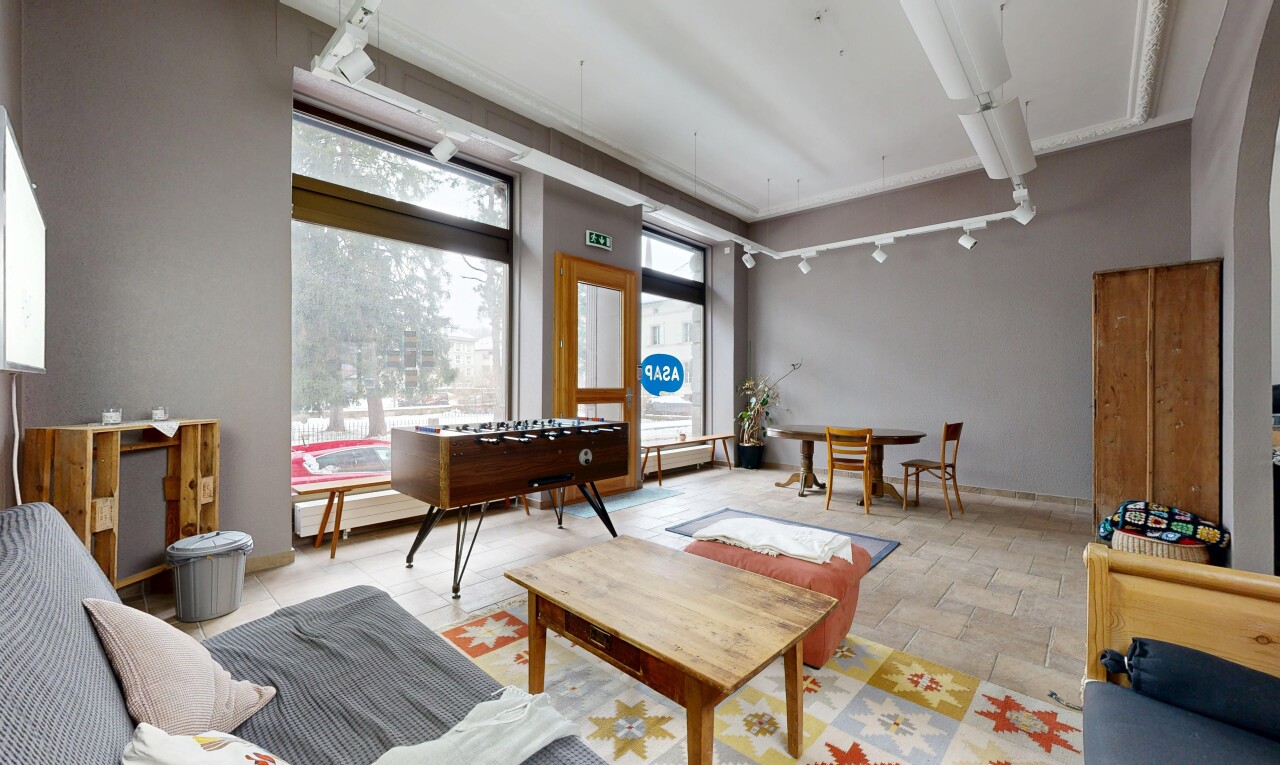 living area featuring track lighting