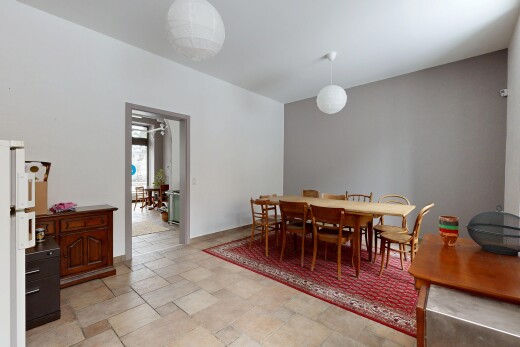 salle à manger avec cloison sèche, drywall, lumière naturelle, natural light, et inside property