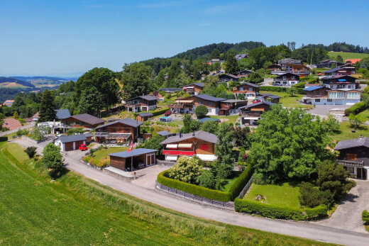 außenansicht mit day time, wohngebietblick, und residential view