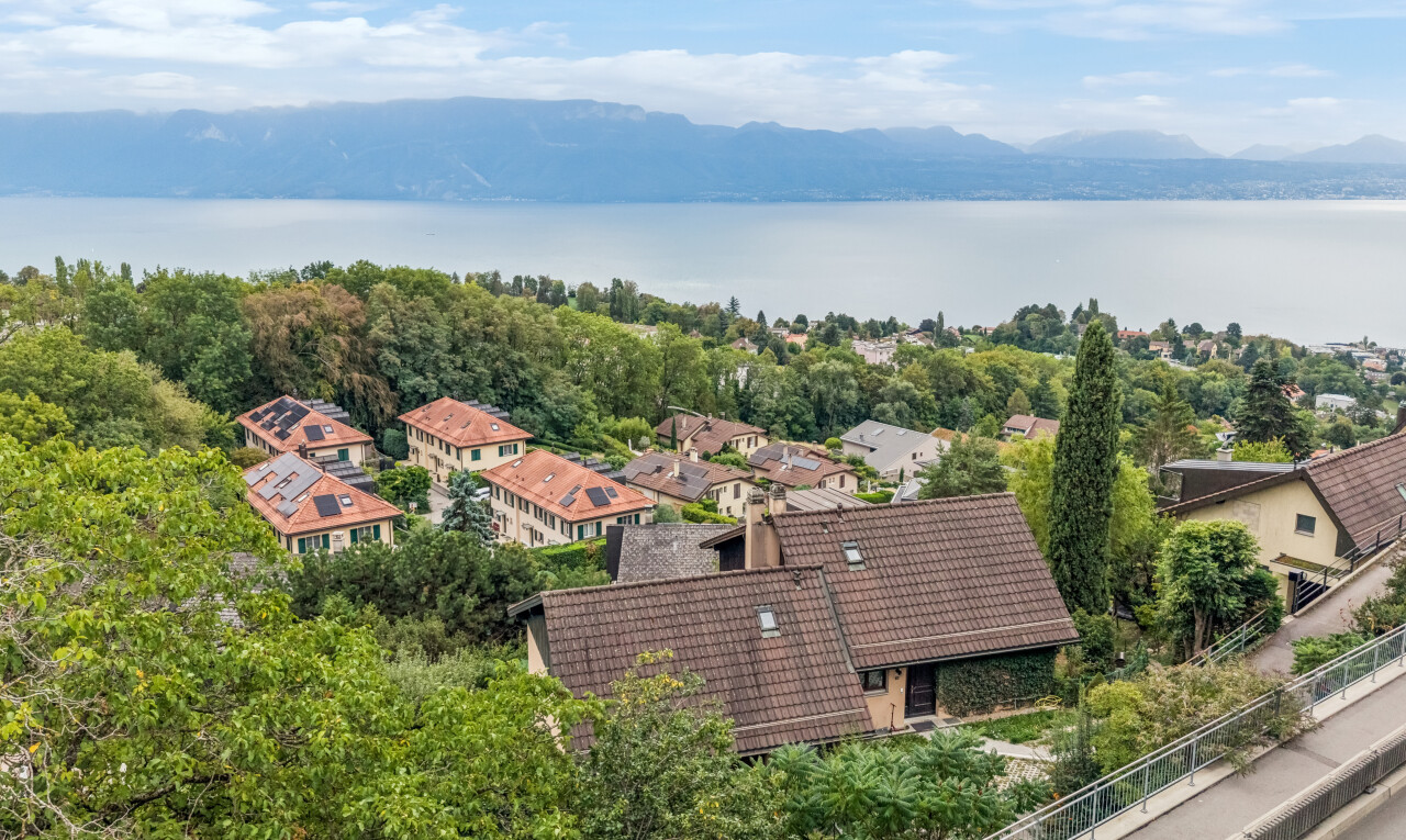 seesicht mit wohngebietblick, residential view, seesicht, water view, und neighborhood view