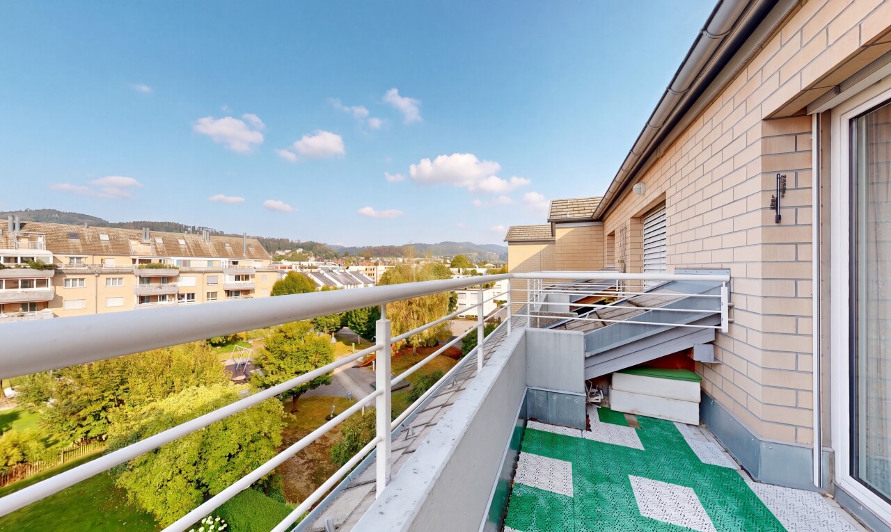 balkon mit balkon, from property, day time, und view focus