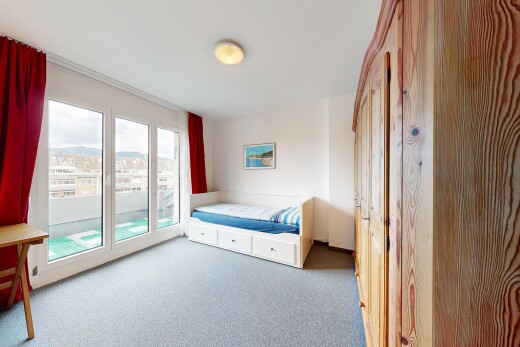 zimmer / schlafzimmer mit teppich, carpet, inside property, gipskartonwand, und drywall