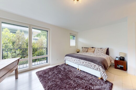 chambre avec accès à l'extérieur, inside property, lumière naturelle, natural light, et cloison sèche