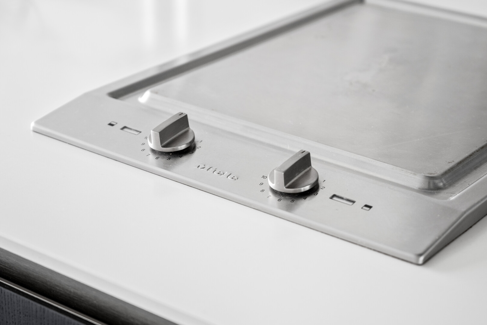 détails avec plaque de cuisson et interior