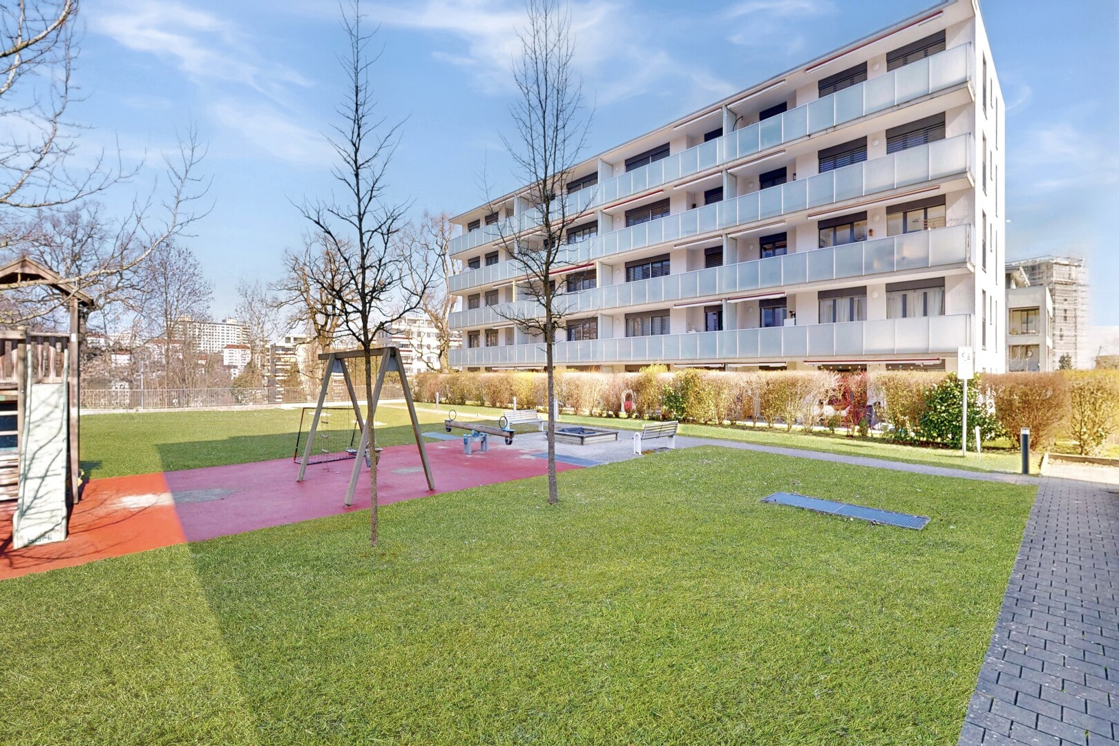 außenansicht mit from community, day time, blick auf wohnanlage, apartment complex view, und park view