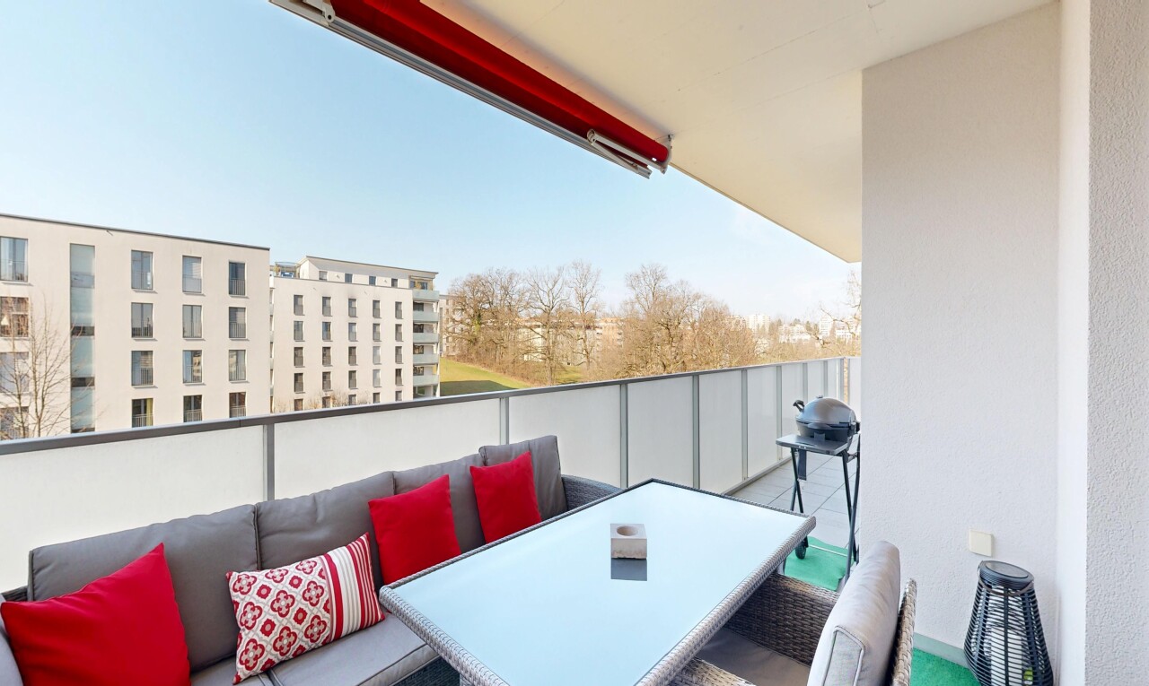 balkon mit essbereich im freien, day time, from property, wohnraum im freien, und grill