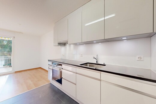 küche mit arbeitsplatten, natürliches licht, natural light, ofen, und gipskartonwand