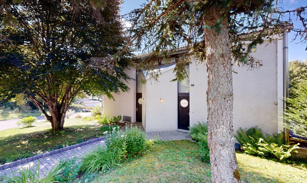 jardin avec property visible