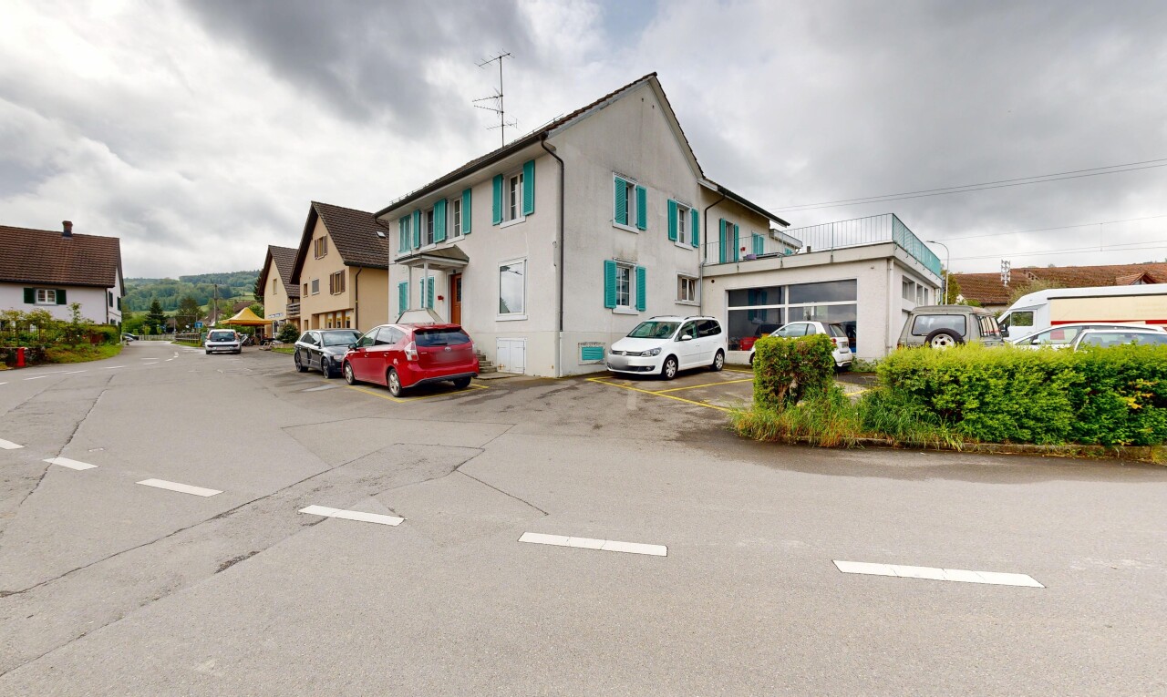 außenansicht mit overcast, parkplatz, residential view, und wohngebietblick