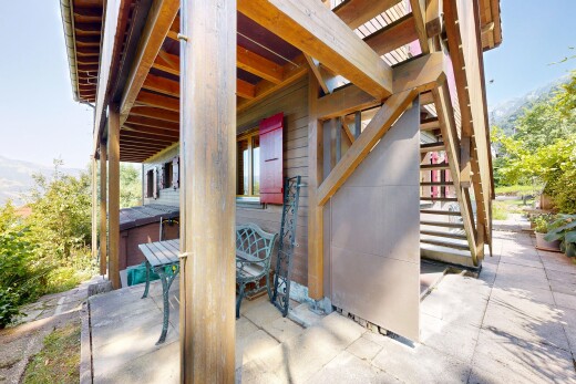 patio / terrace featuring a hot tub and a patio
