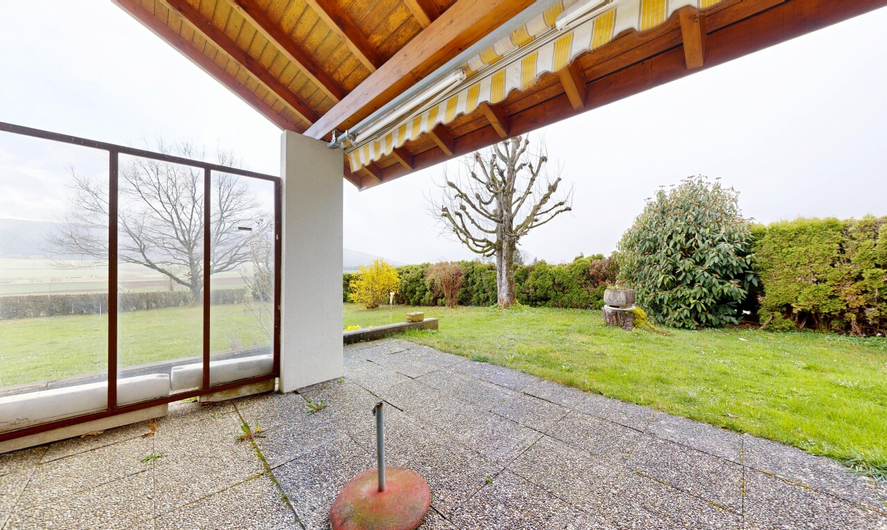 terrasse avec overcast, from property, pelouse, et terrasse