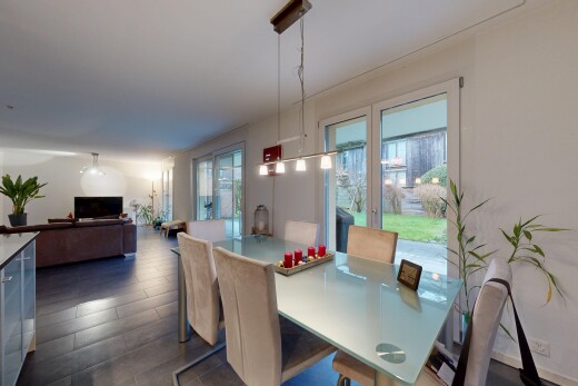 wohn- / esszimmer mit natürliches licht, natural light, inside property, gipskartonwand, und drywall