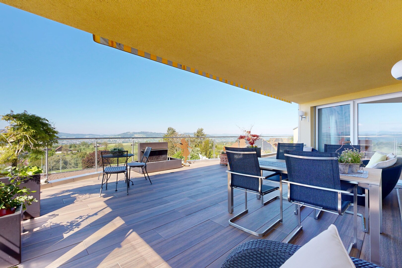 terrasse avec coin repas extérieur, from property, day time, et terrasse