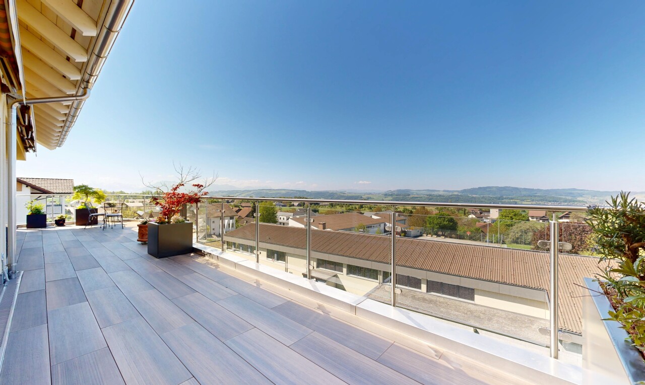 terrasse avec terrasse, day time, et from property