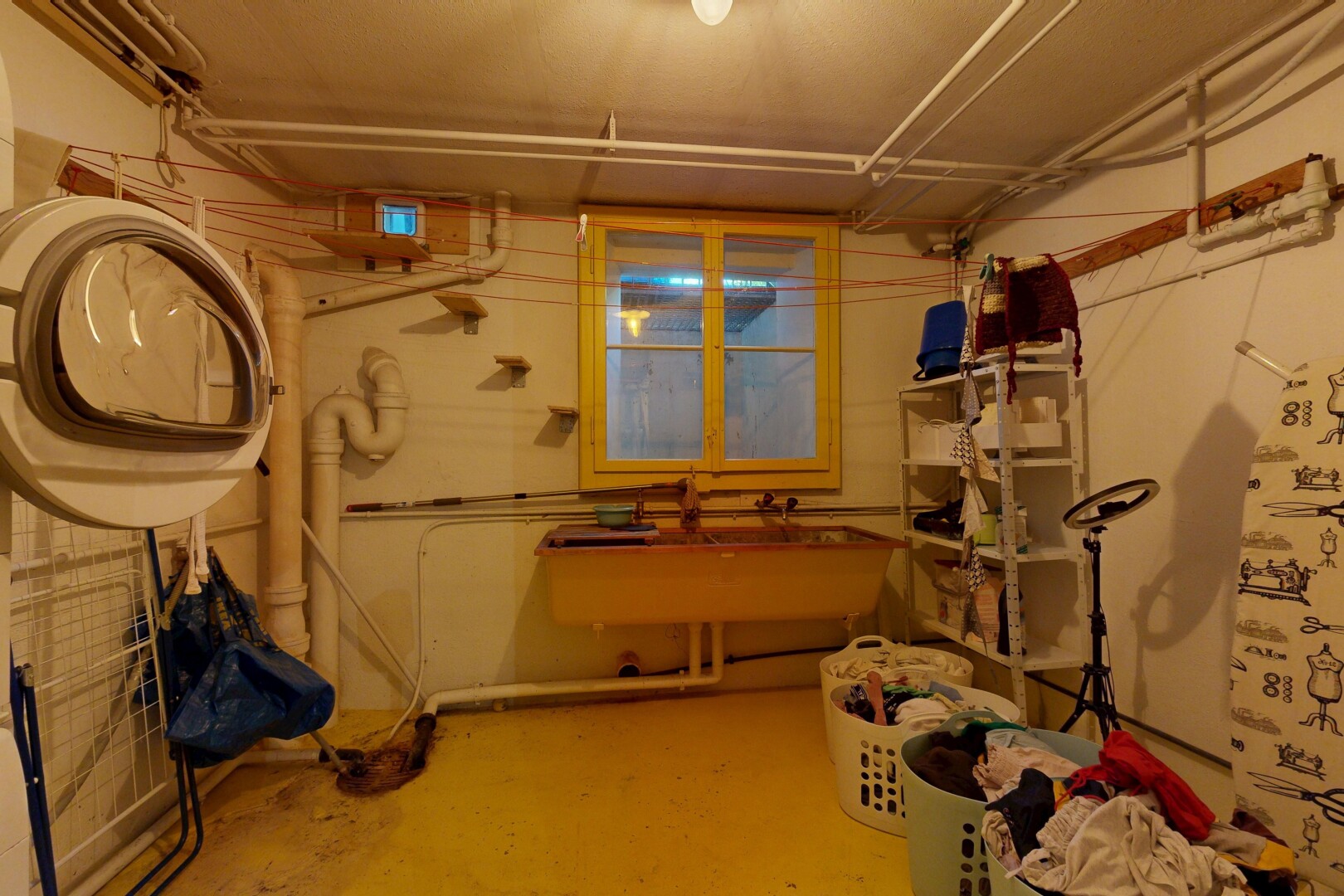 storage / pantry featuring a sink