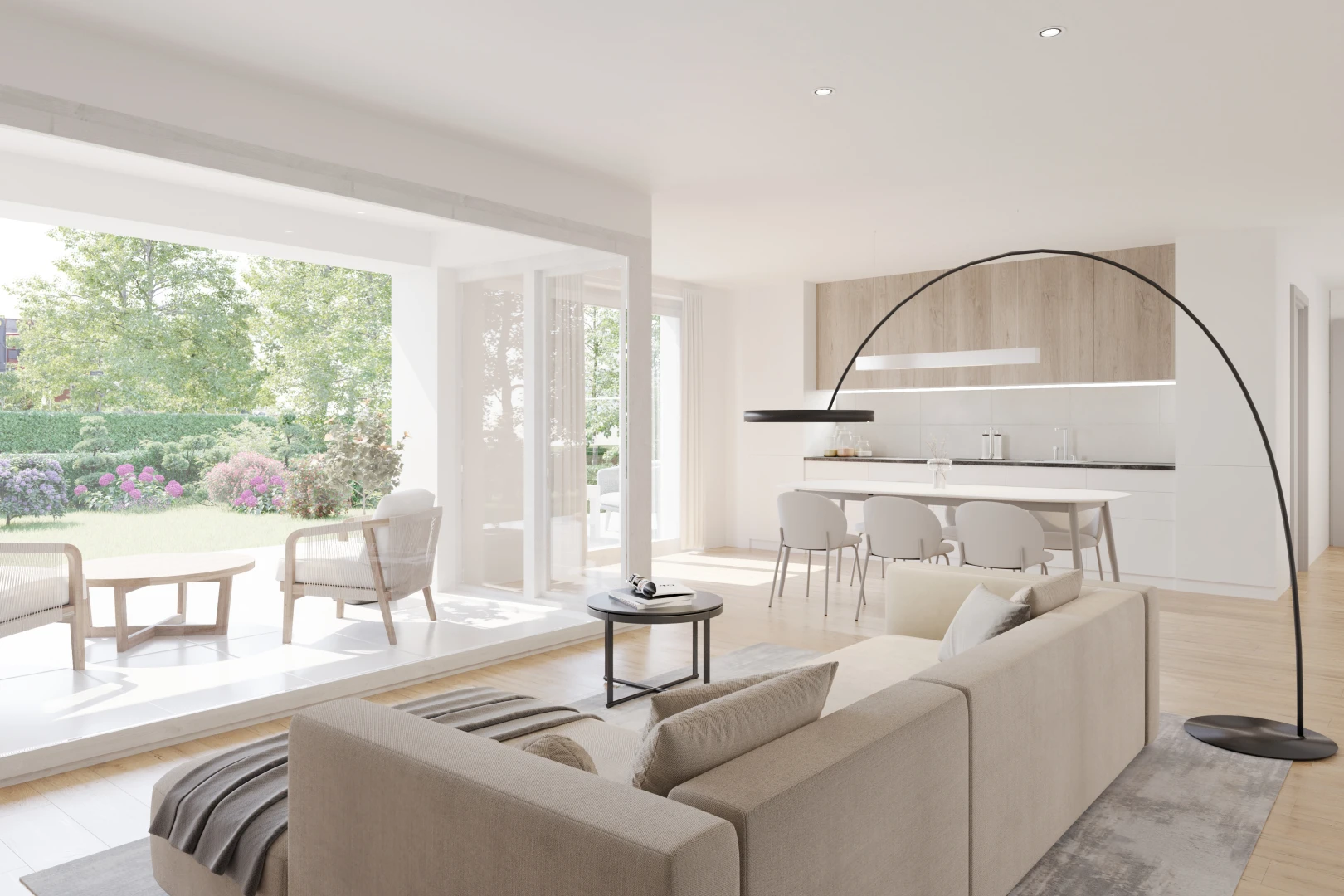 salon / salle à manger avec lumière naturelle et plancher de bois