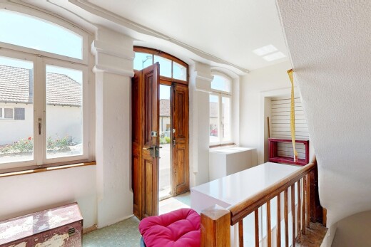 chambre avec inside property, lumière naturelle, natural light, moquette, et carpet