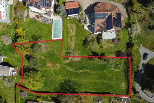 emplacement avec property lines et aerial plat map