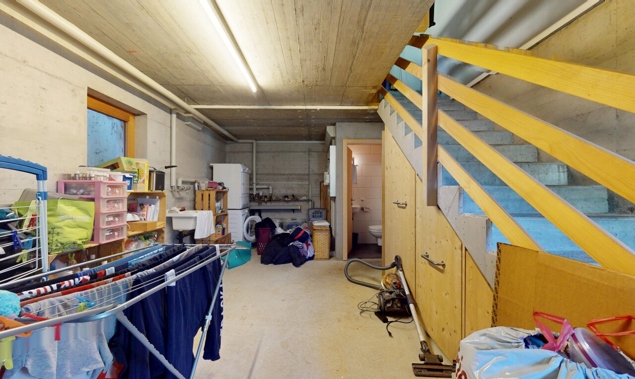 parking avec inside property