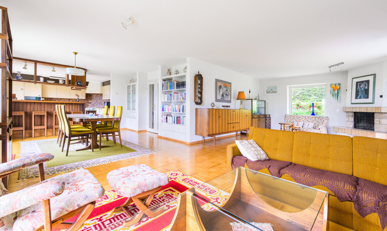 wohn- / esszimmer mit natürliches licht, natural light, inside property, gipskartonwand, und drywall