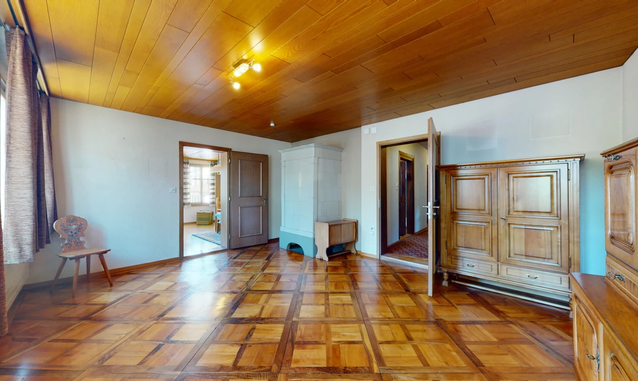 chambre vide avec parquet