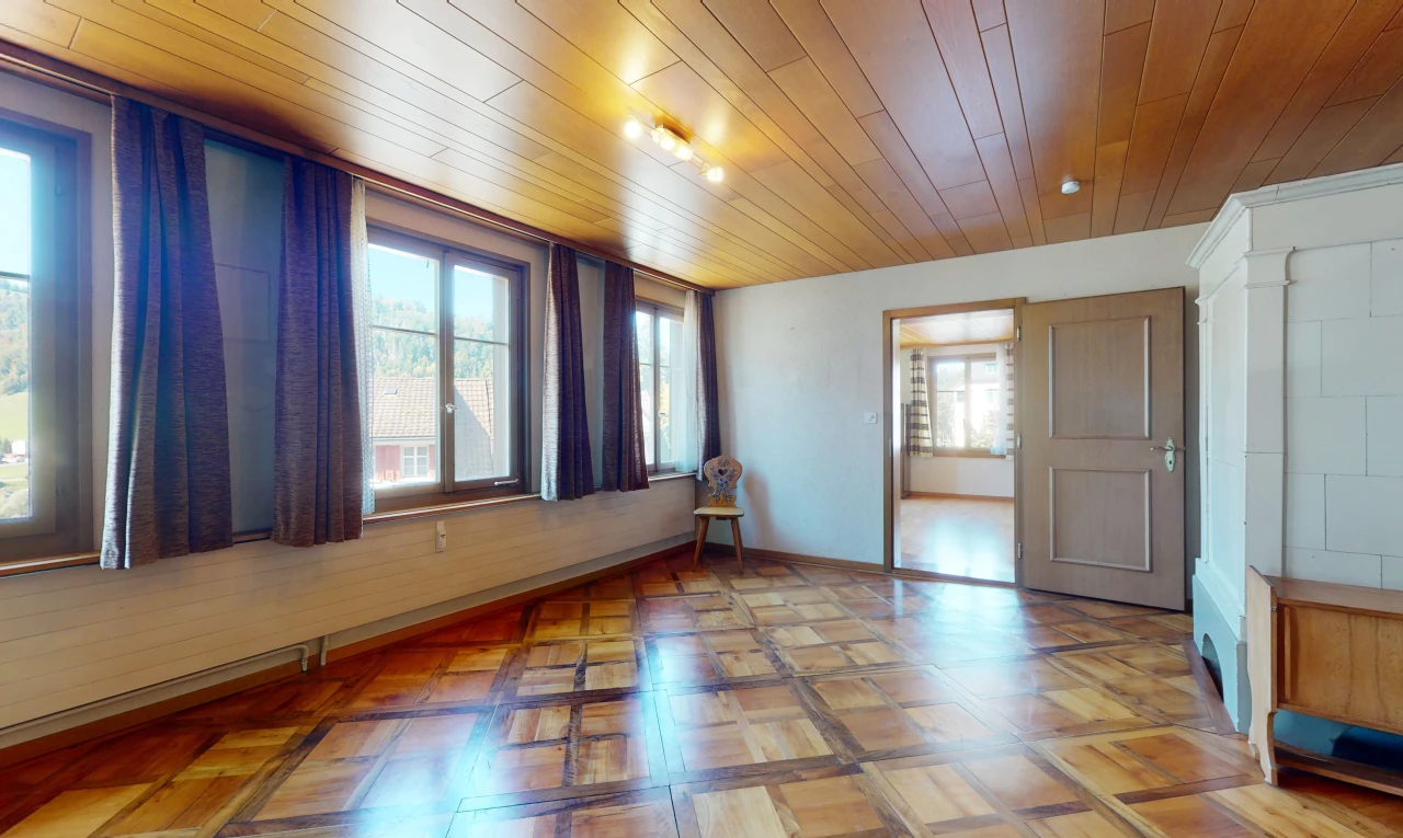 chambre vide avec lumière naturelle