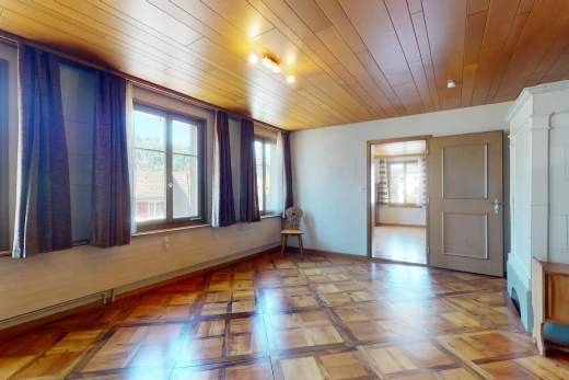 chambre vide avec lumière naturelle