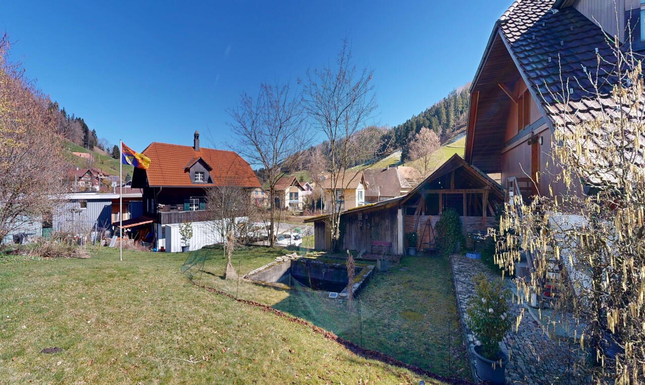 außenansicht mit rasen, day time, residential view, und wohngebietblick