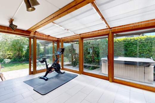 gym avec natural light et lumière naturelle