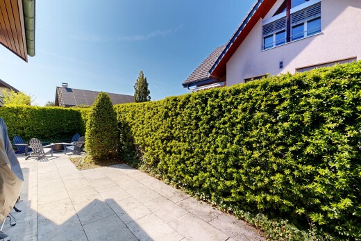jardin avec day time, foyer extérieur, from property, terrasse, et clôture