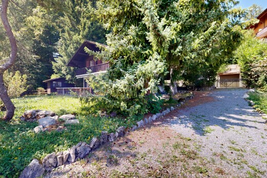jardin avec property visible