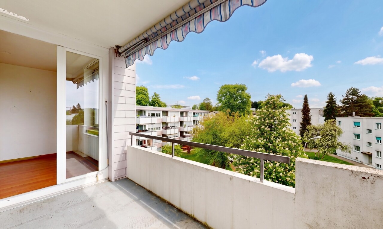 balcon avec from property, day time, balcon, et apartment complex view