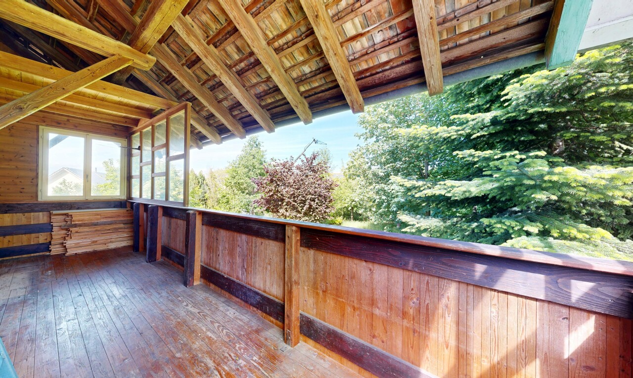 balkon mit day time, from property, und deck